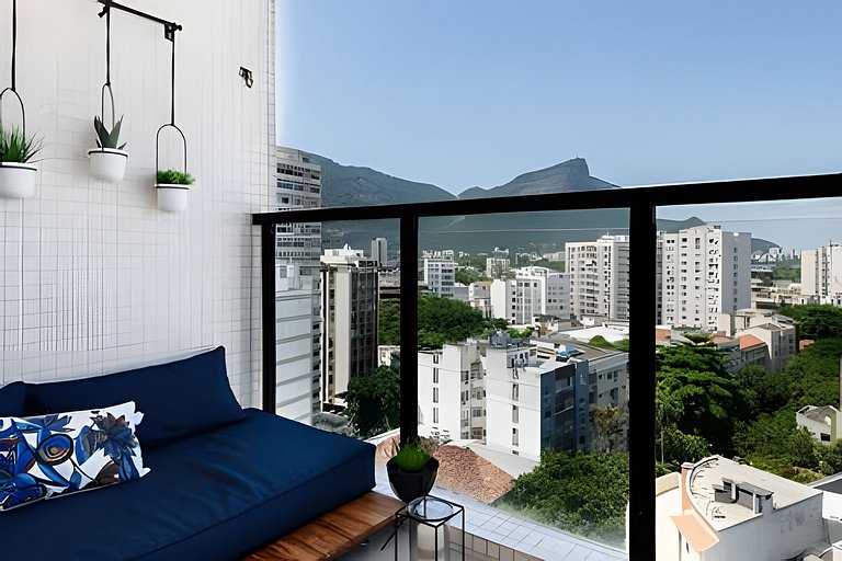 Excelente Apartamento com ótima vista no Leblon!
