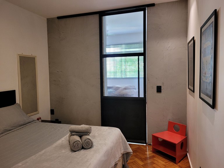 Maravilhoso Apartamento bem localizado em Copacabana