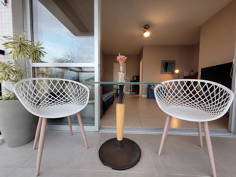 Excelente Apartamento com ótima vista no Leblon!