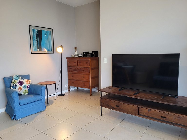 Excelente Apartamento com ótima vista no Leblon!