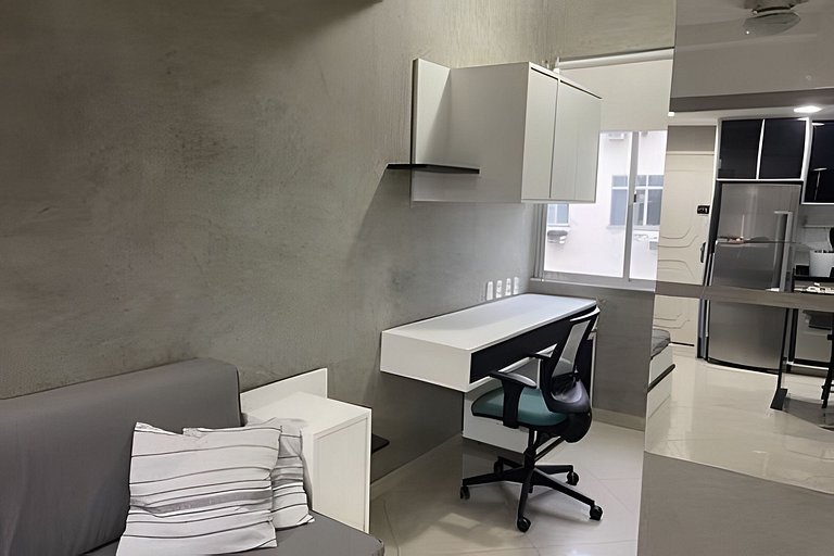 Ótimo e prático apartamento Leblon