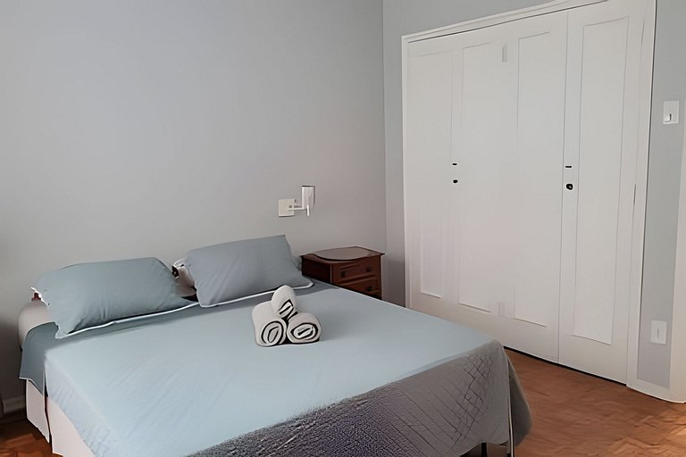 Confortável e Espaçoso Apartamento perto da Praia