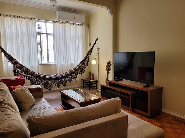 Confortável e Espaçoso Apartamento perto da Praia