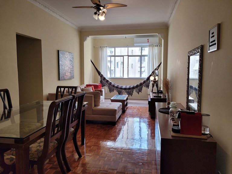 Confortável e Espaçoso Apartamento perto da Praia