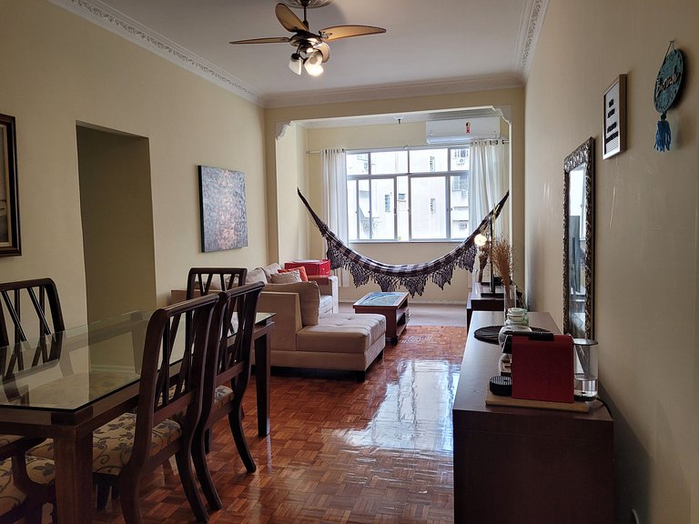 Confortável e Espaçoso Apartamento perto da Praia