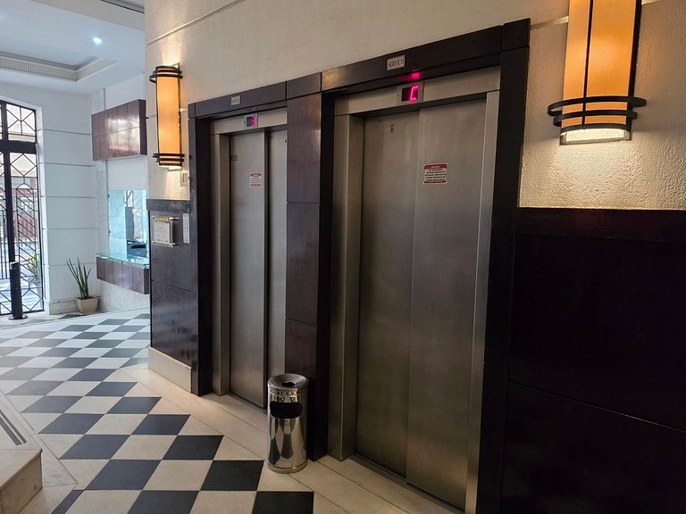 South Beach Apt 1009