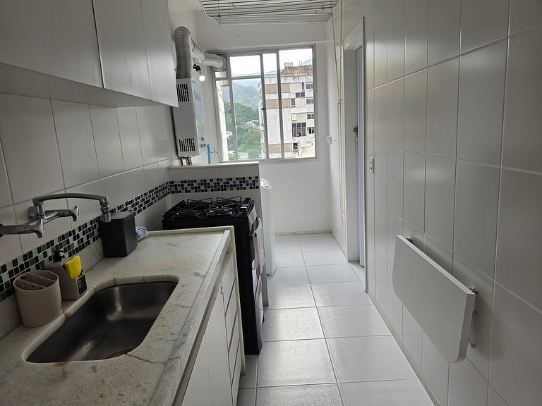 Coração do Leblon com Vista e Garagem!