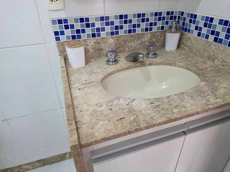 Coração do Leblon com Vista e Garagem!