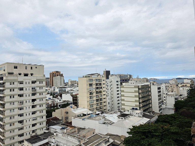 Excellent apartment with a great view in Leblon