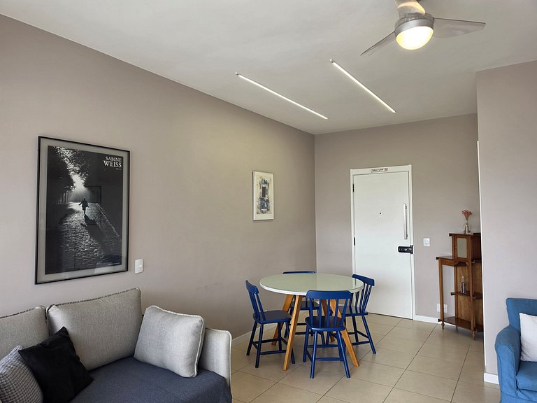 Excellent apartment with a great view in Leblon