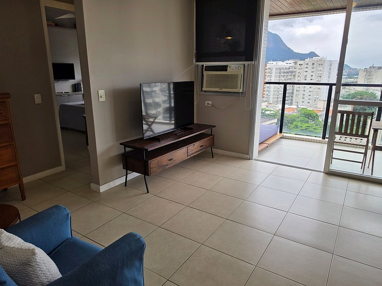 Excellent apartment with a great view in Leblon