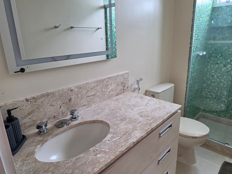 Excellent apartment with a great view in Leblon