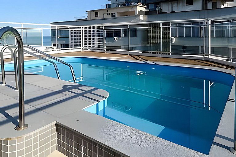 Perto da Praia em Copacabana | Piscina & Academia