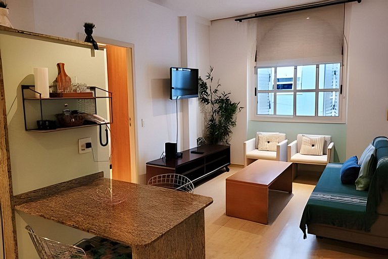 Near the Beach in Copacabana | Pool & Gym