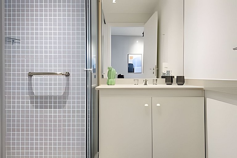 Prime Location in Copacabana | Near the Beach