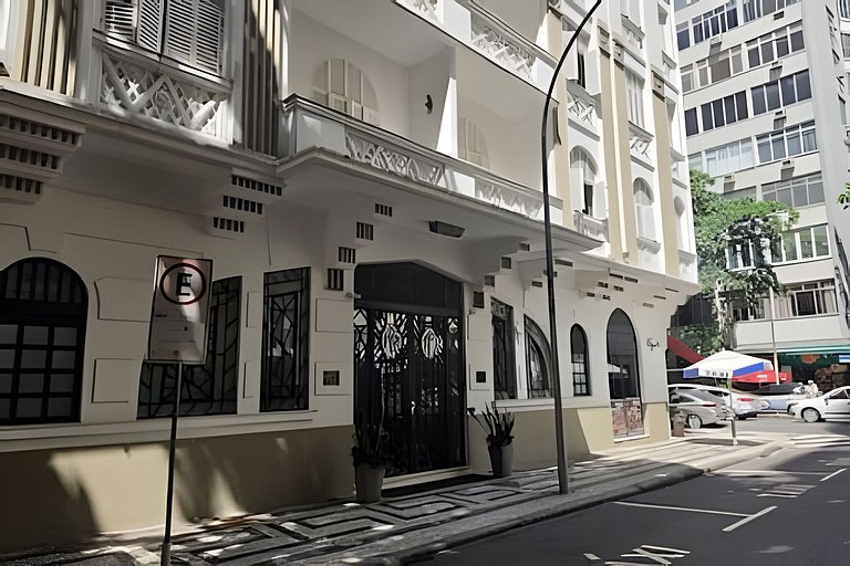 Copacabana a Passos da Praia | Design & Rooftop